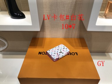 ルイヴィトン 財布 新作 人気 新品 通販＆送料込 モノグラム  新作 M101