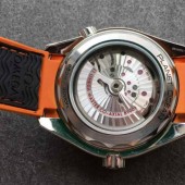 オメガ OMEGA シーマスター 600 プラネットオーシャン マスタークロノメーター Seamaster Professional 600 Planet Ocean Co-Axial Master Chronometer 215.32.44.21.01.001