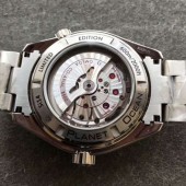 オメガ OMEGA シーマスター 600 プラネットオーシャン Seamaster Professional 600 Planet Ocean 232.30.42.21.01.002
