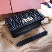 miumiu ミュウミュウ 新作 新入荷＆送料込 2WAY ショルダーハンドバッグ【ブラック】RN5069