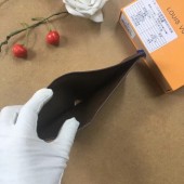 ルイヴィトン 財布 新作 人気 新品 通販＆送料込 モノグラム 新作 M46002