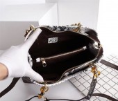 ルイヴィトン バッグ 新作 人気 新品 通販＆送料込 M43982
