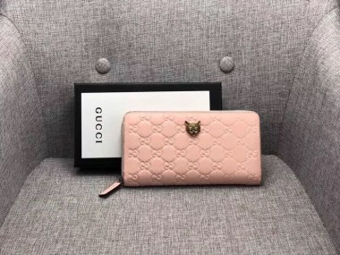 GUCCIグッチ 新作＆送料込 新入荷GUCCI548056