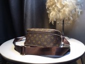 ルイヴィトン 人気 LOUISVUITTON モノグラム　通販 ＆送料込 lv print leather LV088