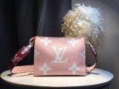 ルイヴィトン 人気 LOUISVUITTON モノグラム　通販 ＆送料込 LV095