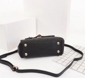ルイヴィトン 人気 黒色 LOUISVUITTON モノグラム　通販 ＆送料込 M48998