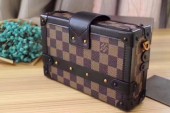ルイヴィトン箱 最新作 ショルダーバッグ M94219
