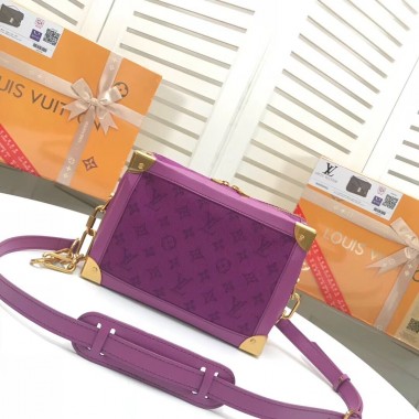 ◆ 2019 - 2020AW 新作 紫色 ◆ Louis Vuitton ソフトトランク M44723
