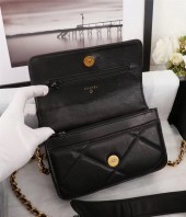 シャネル バッグ 人気 新作＆送料込(CHANEL)3017