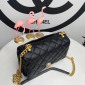 シャネル バッグ 人気 新作＆送料込(CHANEL)6017