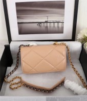シャネル バッグ 人気 新作＆送料込(CHANEL)3017