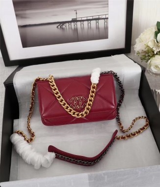 シャネル バッグ 人気 新作＆送料込(CHANEL)3017