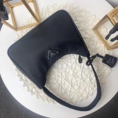 プラダ バッグ 人気 新作＆送料込 新入荷 PR0811