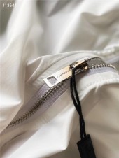 バーバリー 日よけする衣服 新作 新品同様超美品 通販＆送料込bur113644