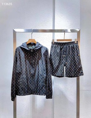 ルイヴィトン スーツ  新作 新品同様超美品 通販＆送料込 男女兼用 LV113636