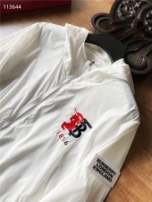 バーバリー 日よけする衣服 新作 新品同様超美品 通販＆送料込bur113644