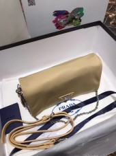 プラダ バッグ 人気 新作＆送料込 新入荷 PR5176