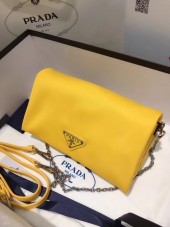 プラダ バッグ 人気 新作＆送料込 新入荷 PR5176