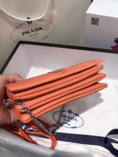 プラダ バッグ 人気 新作＆送料込 新入荷 PR5176
