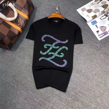 FENDI Tシャツ 新作 新品同様超美品 通販＆送料込FDTX005