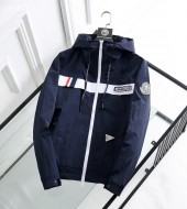モンクレール 初秋 新作 新品同様超美品 通販＆送料Moncler002