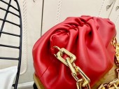 ボッテガ ヴェネタ 新作＆送料込 財布 BV3022