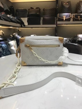 ルイヴィトン バッグ 新作 人気 新品 通販＆送料込 M44480