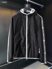 Armani 新作 新品同様超美品 通販＆送料Armani001