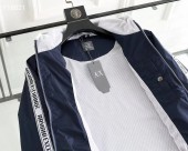 Armani 新作 新品同様超美品 通販＆送料Armani002