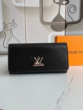 ルイヴィトン 財布 新作 人気 新品 通販＆送料込M61179