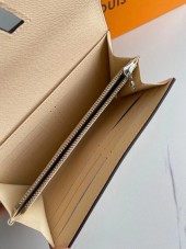 ルイヴィトン 財布 新作 人気 新品 通販＆送料込M61179