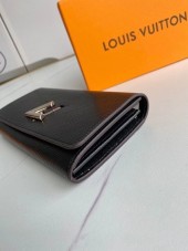 ルイヴィトン 財布 新作 人気 新品 通販＆送料込M61179