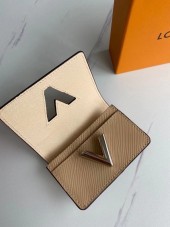 ルイヴィトン 財布 新作 人気 新品 通販＆送料込M68681