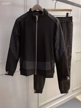 ルイヴィトン 新作 新品同様超美品 通販＆送料 LVTX0041