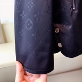 ルイヴィトン 新作 新品リバーシブルジャケット同様超美品 通販＆送料 LVTX0050