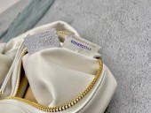 ボッテガ ヴェネタ 新作＆送料込 財布 BV3033