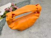 ボッテガ ヴェネタ 新作＆送料込 財布 BV3033