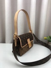 ルイヴィトン バッグ新作 人気 新品 通販＆送料込 LV826