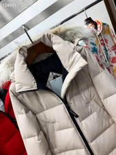 CANADA GOOSE 新作 新品同様超美品 通販＆送料 CG001