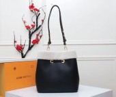 ルイヴィトン バッグ新作 人気 新品 通販＆送料込 LV525