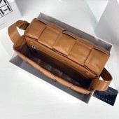 ボッテガ ヴェネタ 新作＆送料込 財布 BV8819