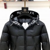 モンクレール ダウンジャケット 新作 新品同様超美品 通販＆送料 MC093
