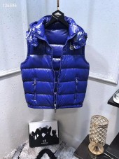 モンクレール ダウンベスト 新作 新品同様超美品 通販＆送料 MC096
