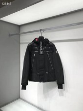 モンクレール ダウンジャケット 新作 新品同様超美品 通販＆送料 MC0108