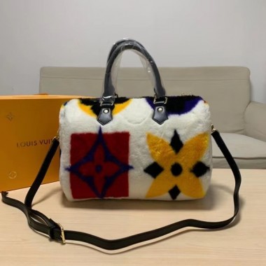 ルイヴィトン バッグ新作 人気 新品 通販＆送料込 LV530