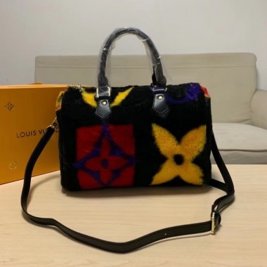 ルイヴィトン バッグ新作 人気 新品 通販＆送料込 LV529
