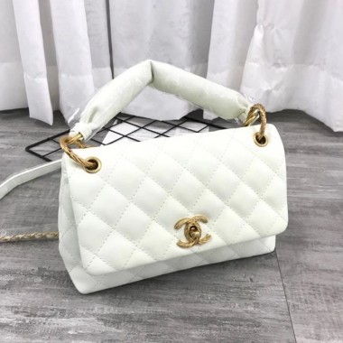 シャネル バッグ 人気 新作＆送料込(CHANEL)5892