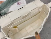 ボッテガ ヴェネタ 新作＆送料込 財布 BV3030