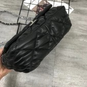 シャネル バッグ 人気 新作＆送料込(CHANEL)5893