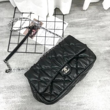 シャネル バッグ 人気 新作＆送料込(CHANEL)5893